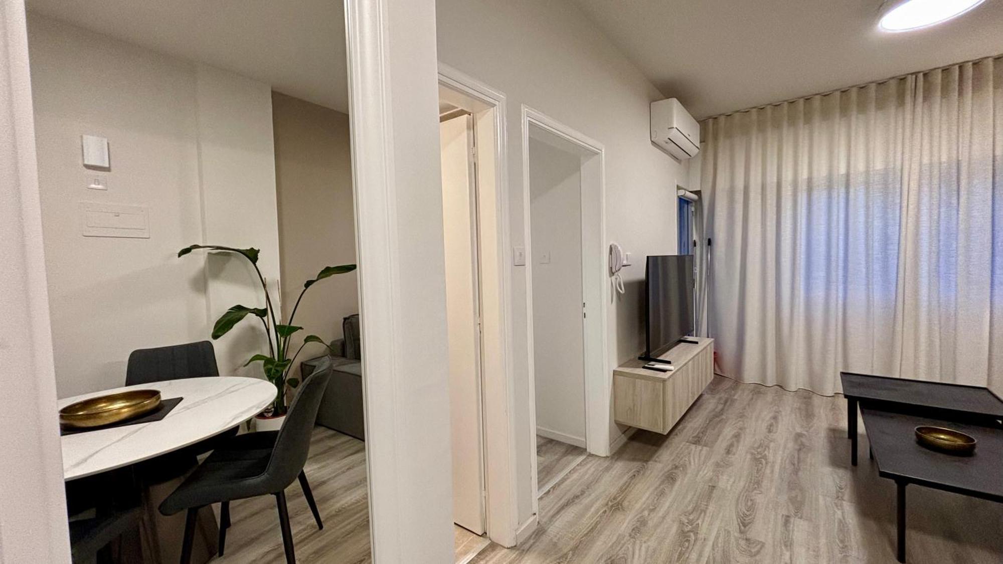 Seabreeze City Center Flats By Trulycyprus Limassol Exterior photo